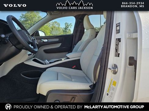 New 2026 Volvo XC40 B5 Ultra w/ Protection Package Premier image 13