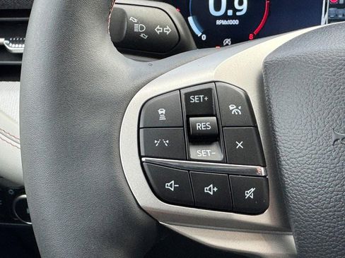 New 2026 Ford Explorer Active w/ Active Comfort Package AWD/4WD image 14