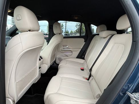 Used 2022 Mercedes-Benz GLA 250 4MATIC image 20