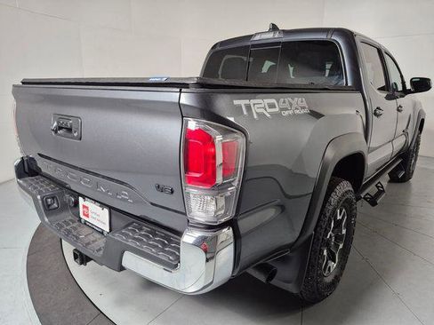 Certified 2023 Toyota Tacoma TRD Off-Road AWD/4WD image 4