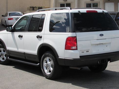Used 2003 Ford Explorer Sport XLT image 7