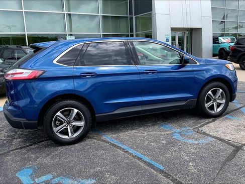 Used 2024 Ford Edge SEL w/ Convenience Package AWD/4WD image 6