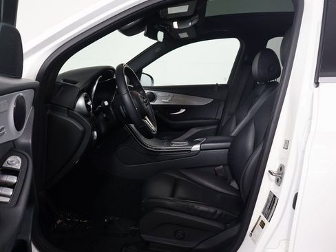 Used 2022 Mercedes-Benz GLC 300 image 10