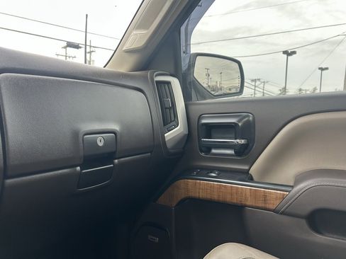 Used 2014 GMC Sierra 1500 SLT w/ SLT Crew Cab Value Package image 26
