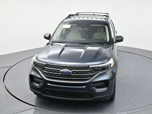 Certified 2022 Ford Explorer XLT w/ Class IV Trailer Tow Package image 43