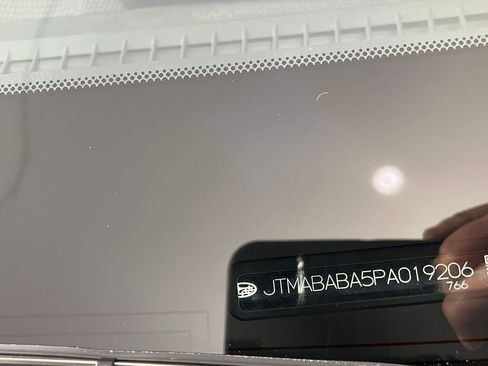 Used 2023 Subaru Solterra AWD image 31