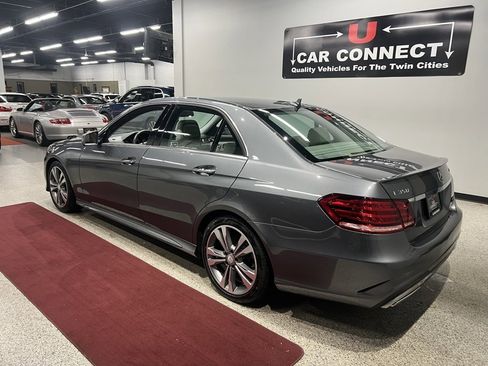 Used 2016 Mercedes-Benz E 350 4MATIC Sedan image 19