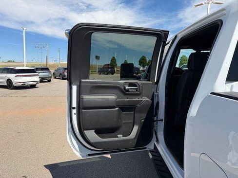 Used 2022 GMC Sierra 2500 AT4 w/ Gooseneck/5TH Wheel Package image 12