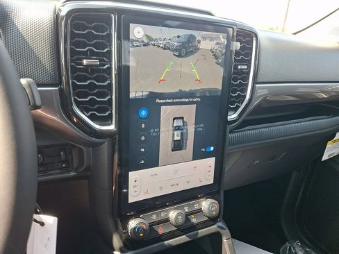 New 2026 Ford Ranger XLT AWD/4WD image 12