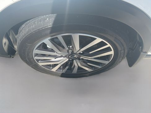 Used 2021 Nissan Kicks SV FWD image 35