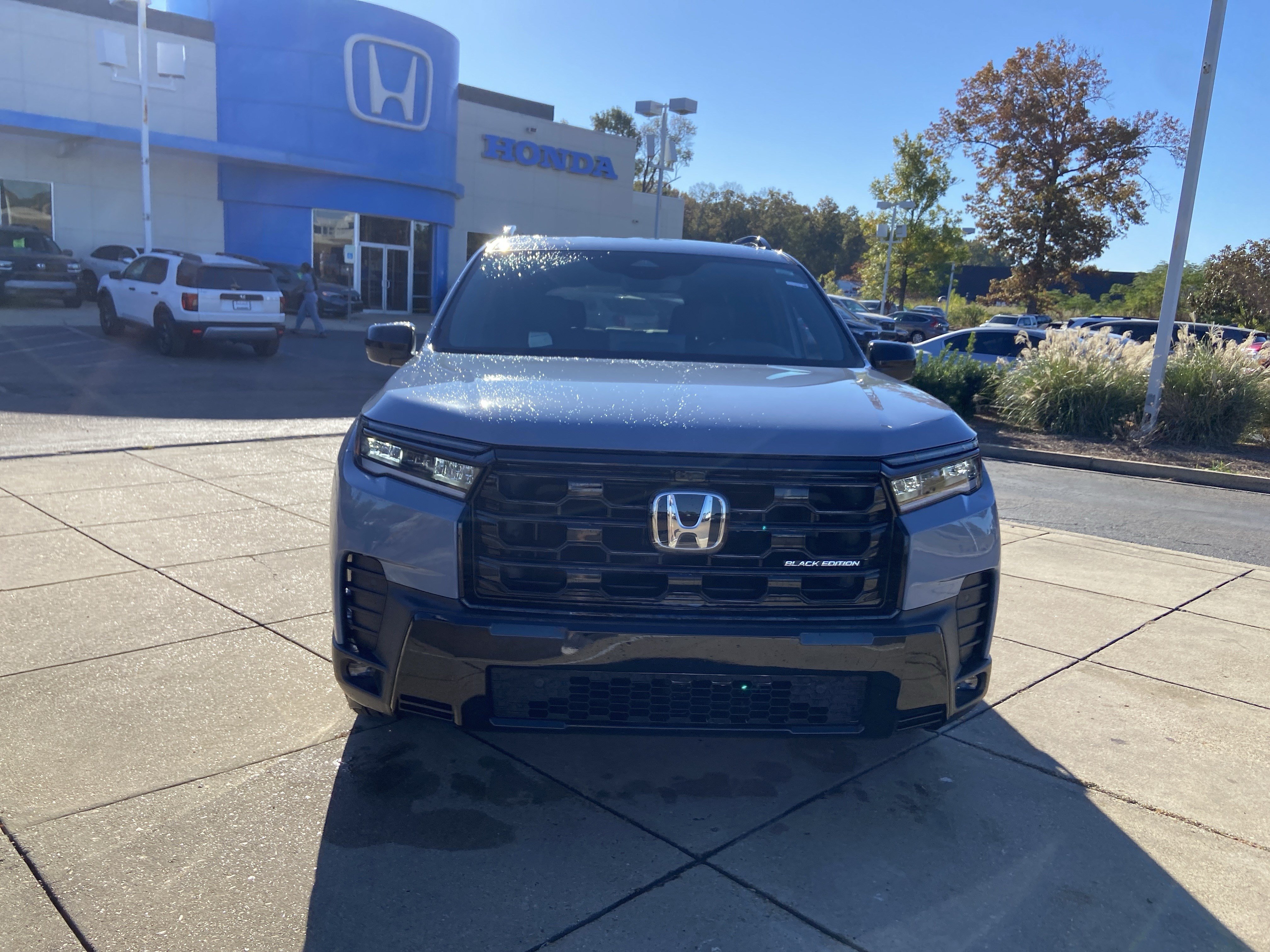 New 2026 Honda Pilot Black Edition image 3