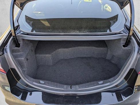 Used 2016 Ford Fusion SE w/ Equipment Group 502A image 6