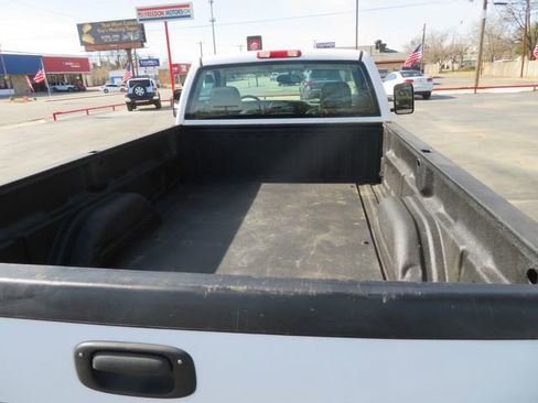 Used 2006 Chevrolet Silverado 1500 W/T AWD/4WD image 10