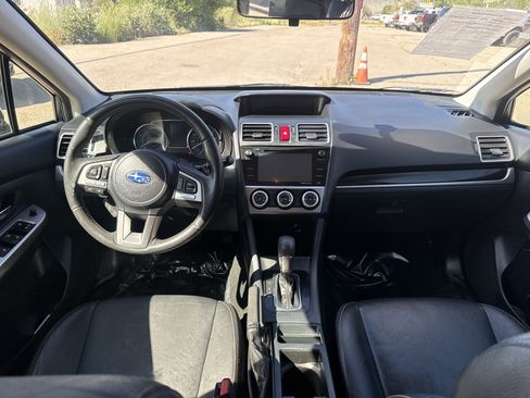 Used 2017 Subaru Crosstrek 2.0i Limited AWD/4WD image 10