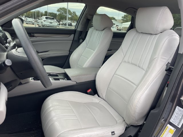 Used 2019 Honda Accord LX image 23