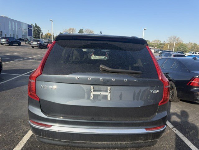 Used 2025 Volvo XC90 T8 Plus w/ Protection Package AWD/4WD image 7