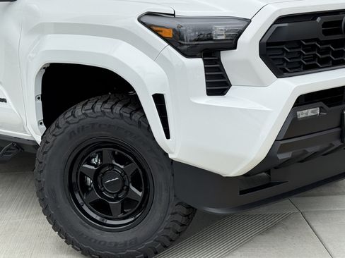 New 2026 Toyota Tacoma TRD Sport AWD/4WD image 10