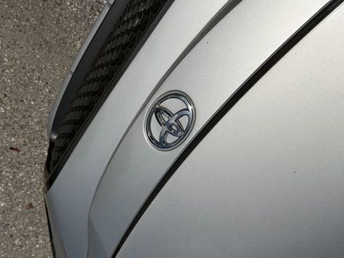 Used 2021 Toyota Corolla SE FWD image 14