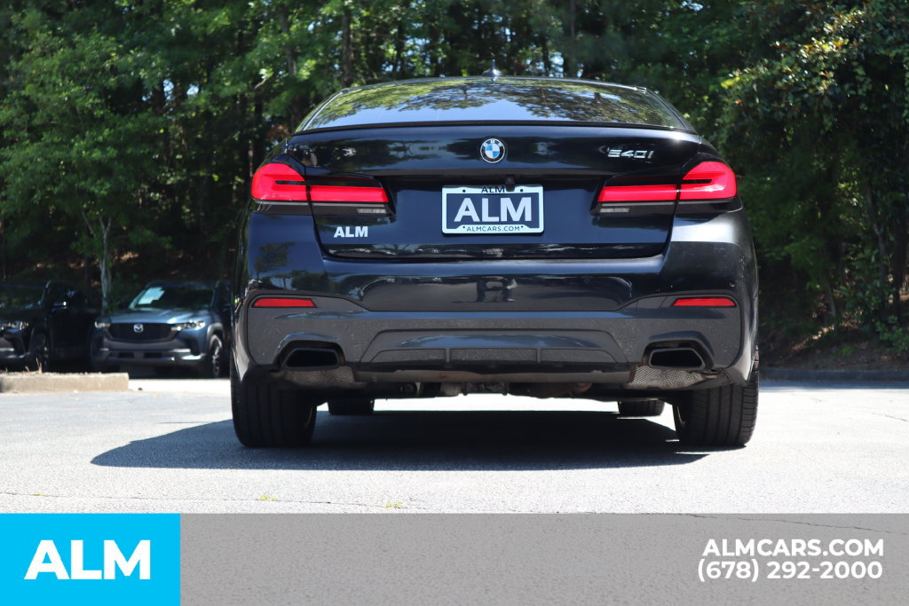 Used 2023 BMW 540i w/ M Sport Package RWD image 6