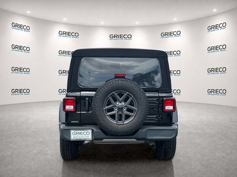 Used 2024 Jeep Wrangler Sport AWD/4WD image 6