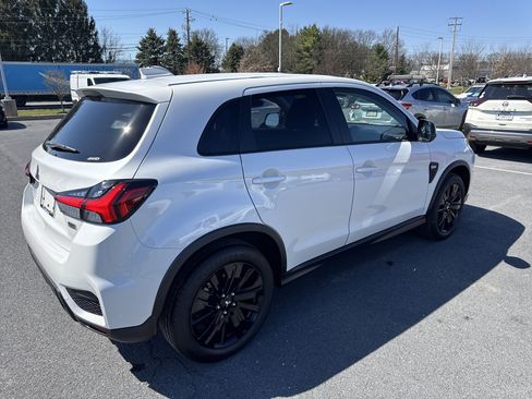 Used 2021 Mitsubishi Outlander Sport ES image 8