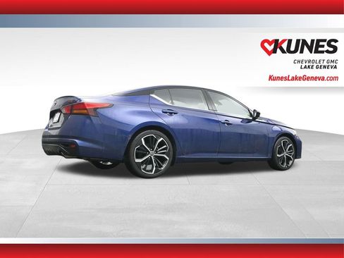 Used 2024 Nissan Altima 2.5 SR image 47