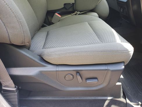 Used 2019 Ford F150 XLT w/ Equipment Group 302A Luxury AWD/4WD image 40