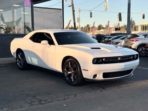 Used 2018 Dodge Challenger R/T Plus image 3