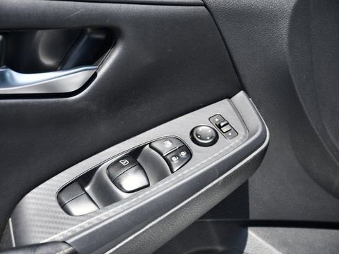 Used 2020 Nissan Sentra SV w/ Electronics Package FWD image 14