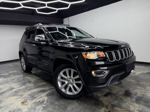 Used 2017 Jeep Grand Cherokee Limited w/ Trailer Tow Group IV image 6