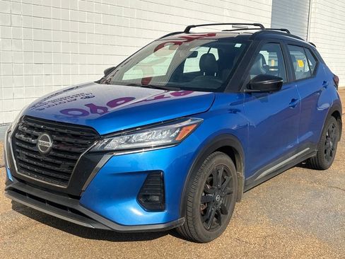 Used 2021 Nissan Kicks SR w/ SR Premium Package image 1