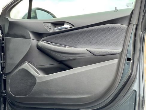 Used 2018 Chevrolet Cruze LT w/ Convenience Package image 23