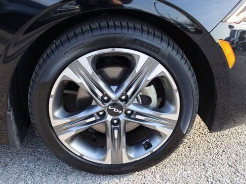 Certified 2022 Kia K5 EX image 16