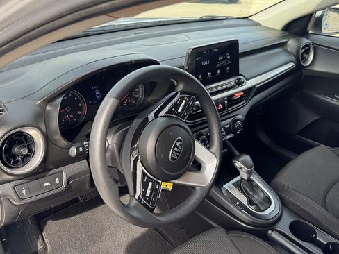 Used 2020 Kia Forte LXS image 15