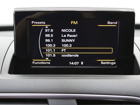 Used 2018 Audi Q3 2.0T Premium FWD image 19
