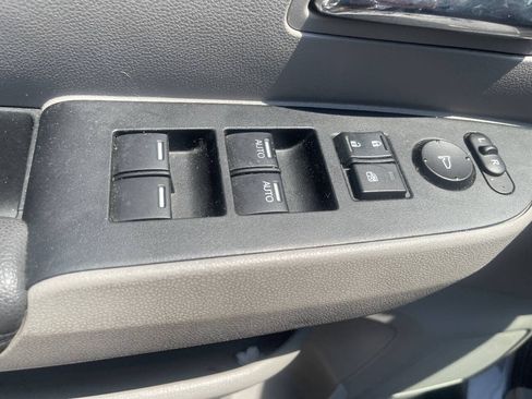 Used 2016 Honda Odyssey EX image 13