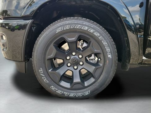 New 2025 RAM 1500 Big Horn image 32