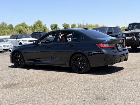 Certified 2024 BMW 330i Sedan w/ M Sport Package RWD image 9