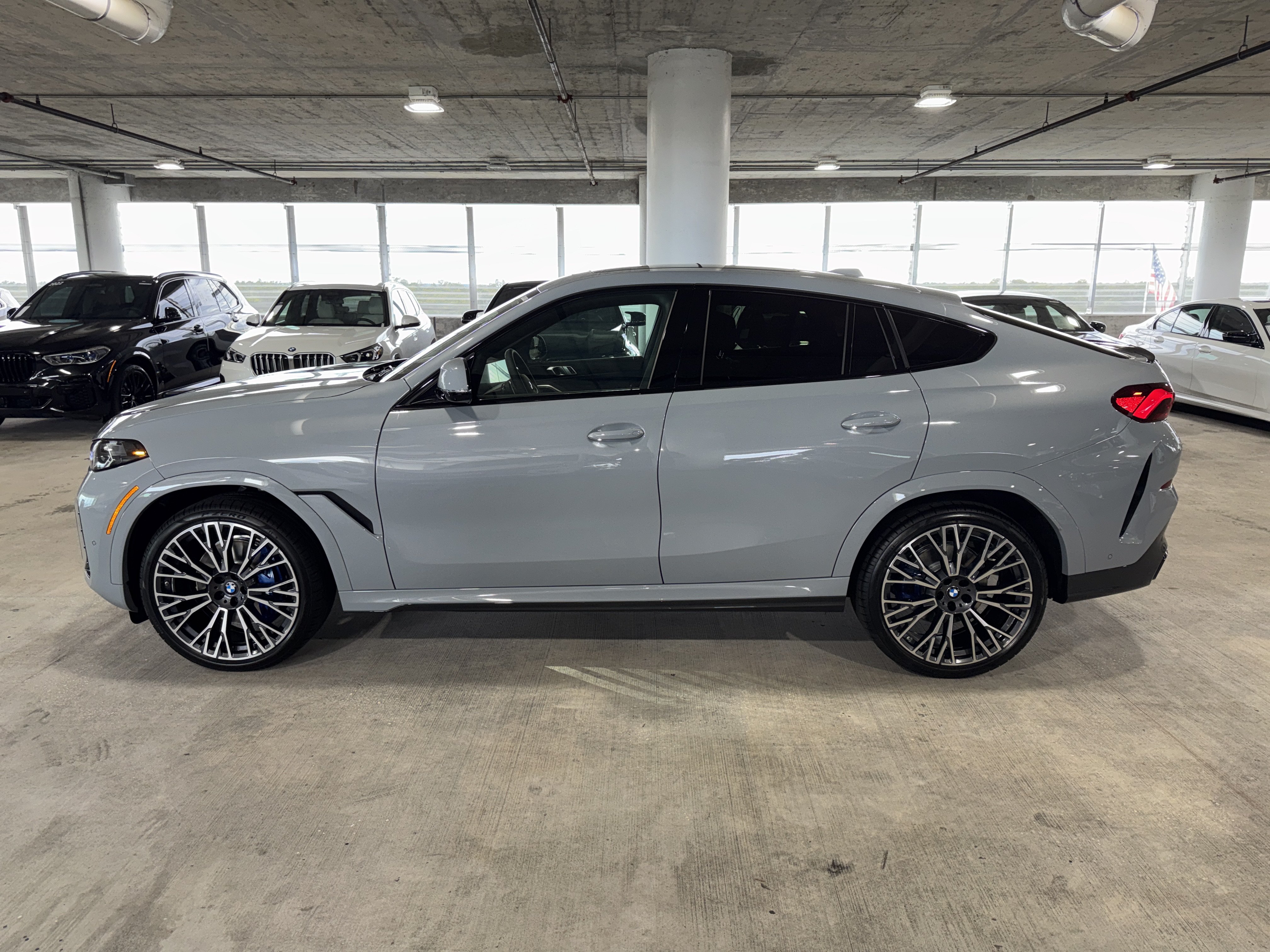New 2027 BMW X6 xDrive40i AWD/4WD image 4