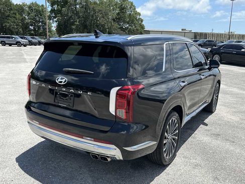 Used 2024 Hyundai Palisade Calligraphy FWD image 8