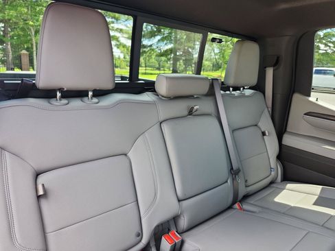 Certified 2024 GMC Sierra 1500 SLT w/ SLT Premium Plus Package AWD/4WD image 12