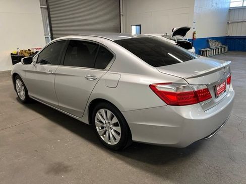 Used 2015 Honda Accord EX-L image 5