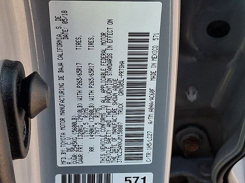 Used 2018 Toyota Tacoma TRD Sport image 28