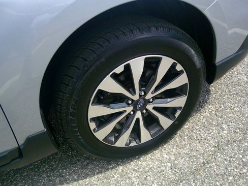 Used 2016 Subaru Outback 2.5i Limited image 77