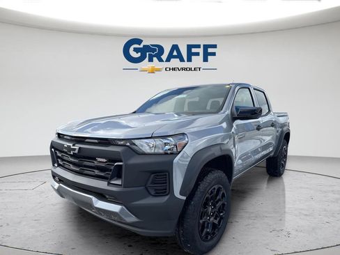 New 2026 Chevrolet Colorado Trail Boss AWD/4WD image 1
