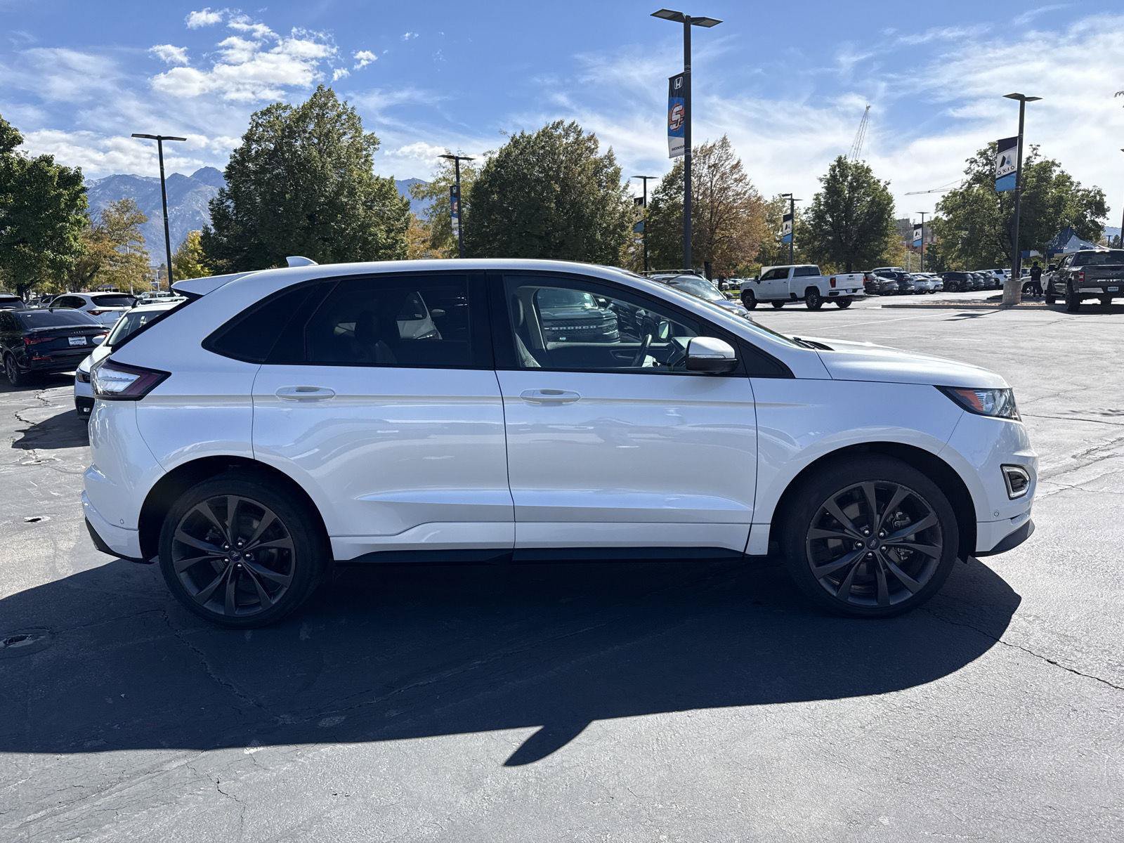 Used 2015 Ford Edge Sport w/ Equipment Group 401A AWD/4WD image 3