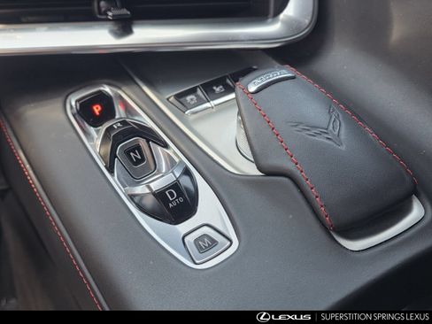 Used 2021 Chevrolet Corvette Stingray Premium Conv w/ Z51 Performance Package RWD image 19
