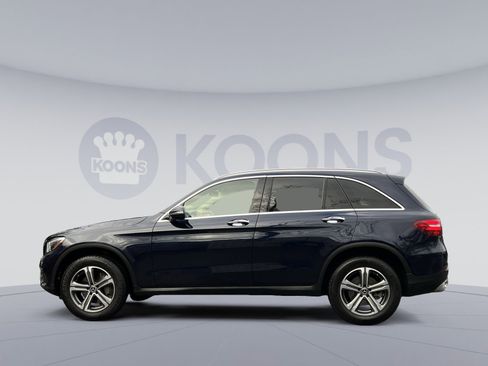 Used 2019 Mercedes-Benz GLC 300 4MATIC image 2