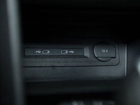 Used 2023 Volkswagen Atlas Cross Sport SE w/ Black Wheel Package image 27