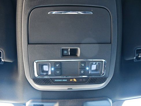 Used 2023 Ford F150 Lightning Lariat image 26